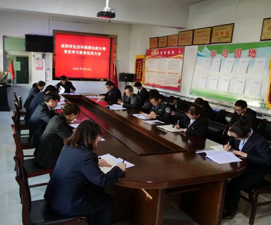 425e0fcb78eb7abcfa1304a247a9fe2